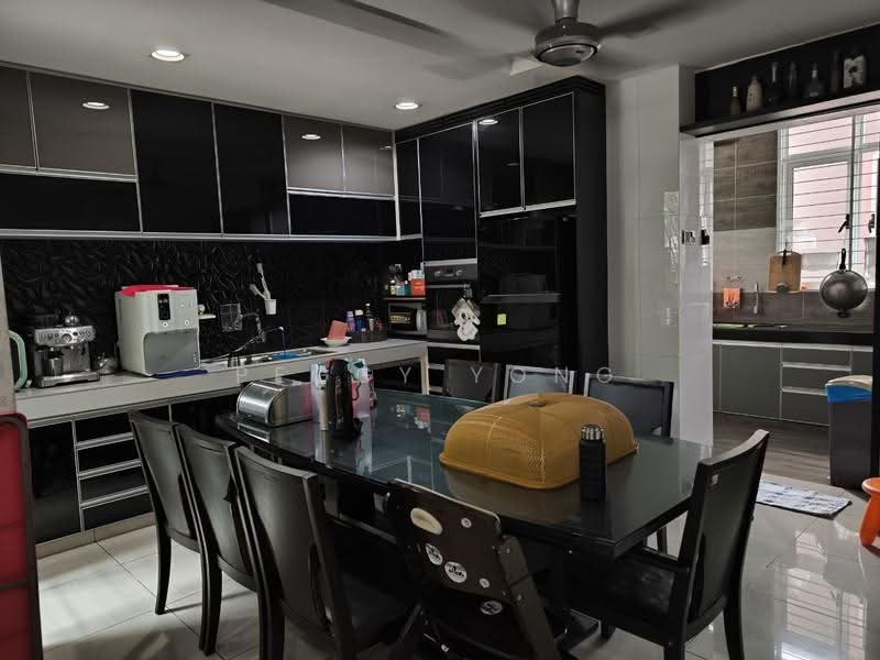 Semi-Detached House for Sale in Bukit Rahman Putra (Sungai Buloh) - Peggy Yong - Kitchen - PropertyGuru.com.my