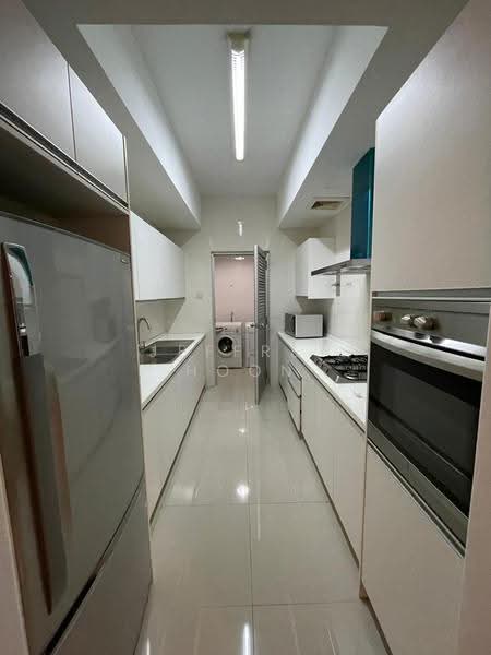 Kediaman Servis untuk Dijual di Solaris Dutamas - Jeffrey Hoon - Kitchen - PropertyGuru.com.my