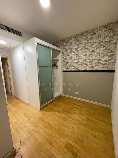 Kediaman Servis untuk Dijual di Solaris Dutamas - Jeffrey Hoon - Bedroom - PropertyGuru.com.my