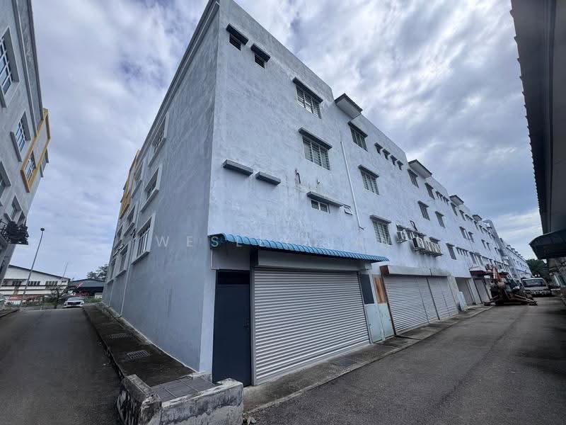 Shop / Office for Rent in Taman Bukit Rambai Putra (Bukit Rambai) - Wesley Tan - PropertyGuru.com.my