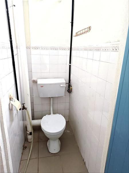Apartment for Sale at Majestic Height - Correen Lee - Bathroom - PropertyGuru.com.my