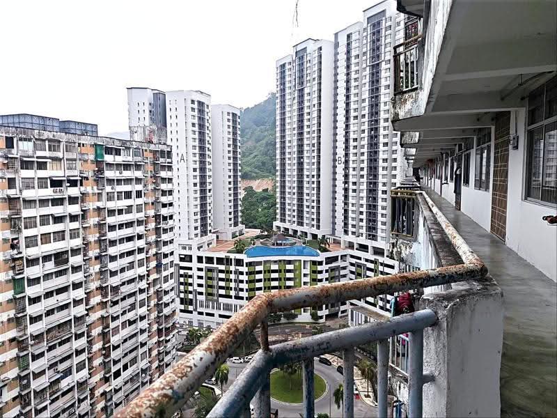 Apartment for Sale at Majestic Height - Correen Lee - Exterior - PropertyGuru.com.my