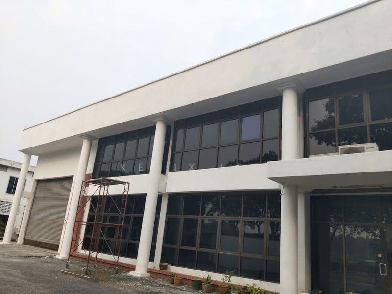 Kilang untuk Disewa di Seksyen 26, HICOM Industrial Estate (Shah Alam) - Kenix Lee - Exterior - PropertyGuru.com.my