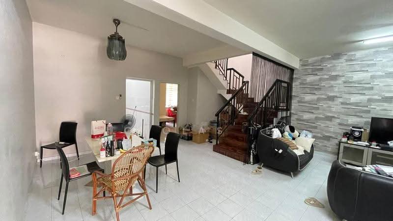 2-storey Terraced House for Sale in Taman Setia Indah (Tebrau) - Nicholas Tey - Living Room - PropertyGuru.com.my