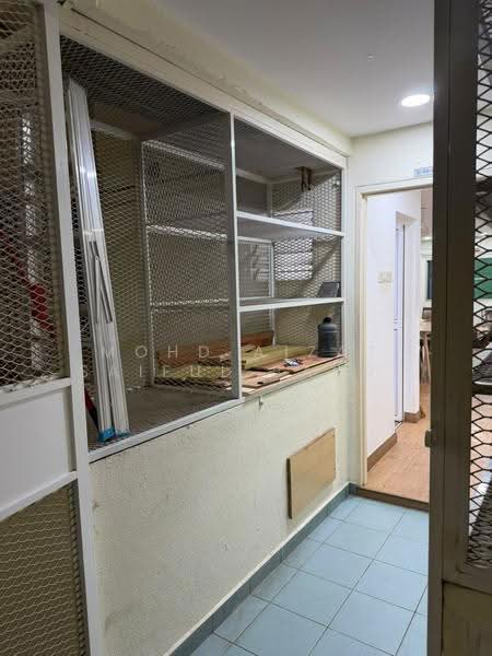 Pangsapuri untuk Disewa di Pangsapuri Cemara - Mohd Aizat Saiful Bahri - Corridor - PropertyGuru.com.my