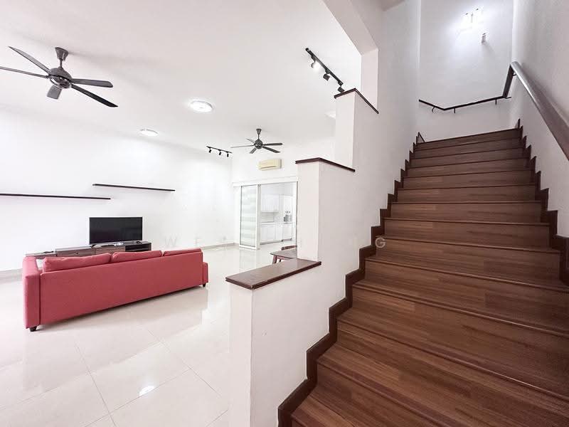 2-storey Terraced House for Sale in Mutiara Damansara (Selangor) - Wes Chang - Living Room - PropertyGuru.com.my