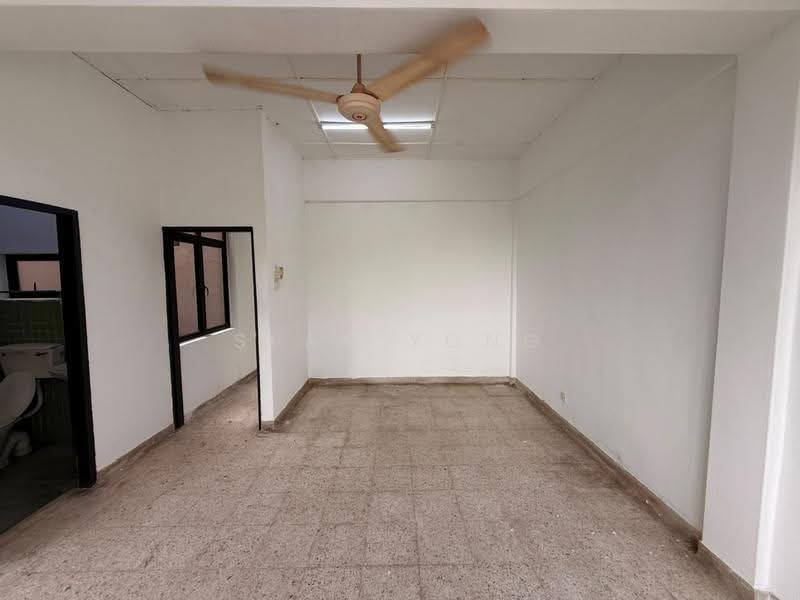 Office for Rent in Selayang (Selangor) - Sean Yong - Bathroom - PropertyGuru.com.my