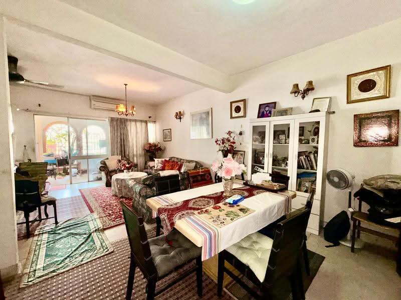 2-storey Terraced House for Sale in Taman Tun Dr Ismail (Kuala Lumpur) - Yin Peng . - Dining Room - PropertyGuru.com.my