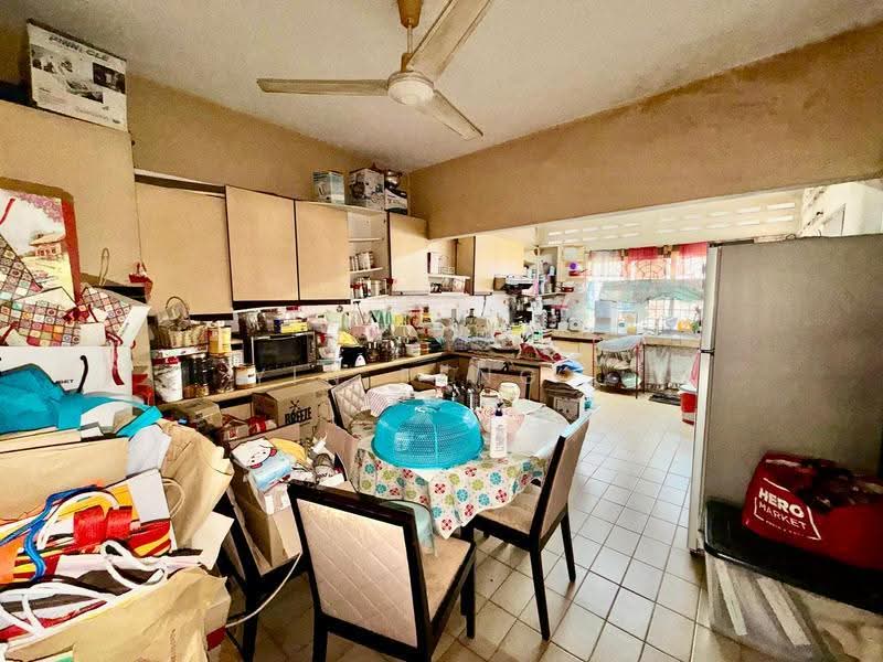 2-storey Terraced House for Sale in Taman Tun Dr Ismail (Kuala Lumpur) - Yin Peng . - Kitchen - PropertyGuru.com.my