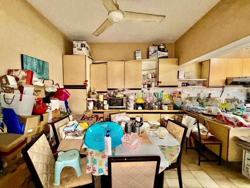 2-storey Terraced House for Sale in Taman Tun Dr Ismail (Kuala Lumpur) - Yin Peng . - Kitchen - PropertyGuru.com.my