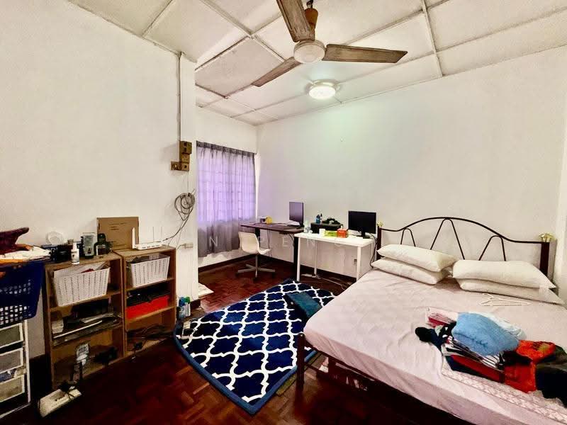 2-storey Terraced House for Sale in Taman Tun Dr Ismail (Kuala Lumpur) - Yin Peng . - Bedroom - PropertyGuru.com.my