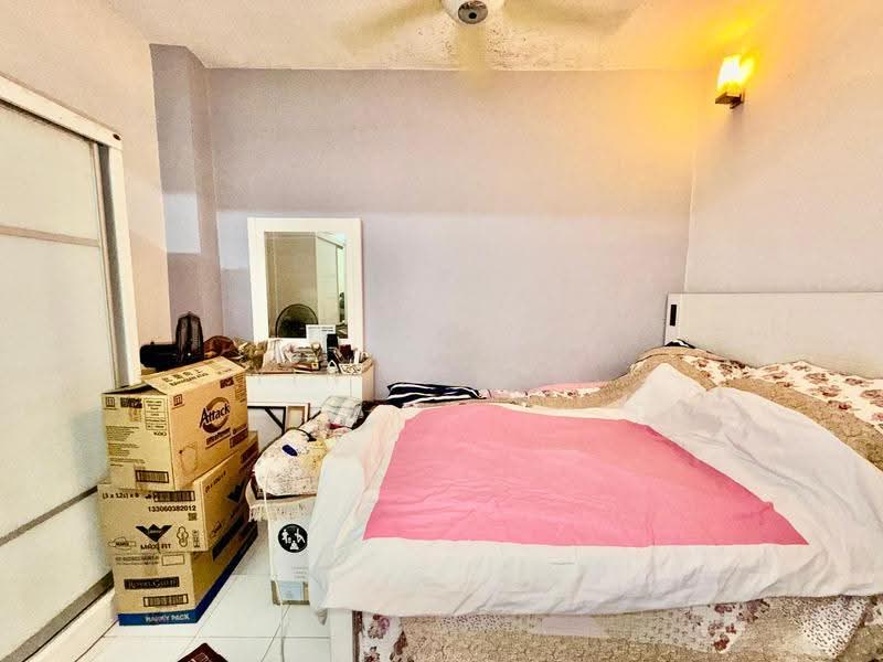 2-storey Terraced House for Sale in Taman Tun Dr Ismail (Kuala Lumpur) - Yin Peng . - Bedroom - PropertyGuru.com.my