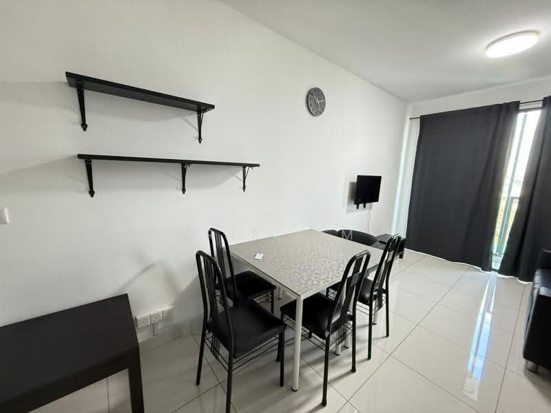 Kediaman Servis untuk Disewa di The New Duo @ Edumetro - Kris Kim - Dining Room - PropertyGuru.com.my