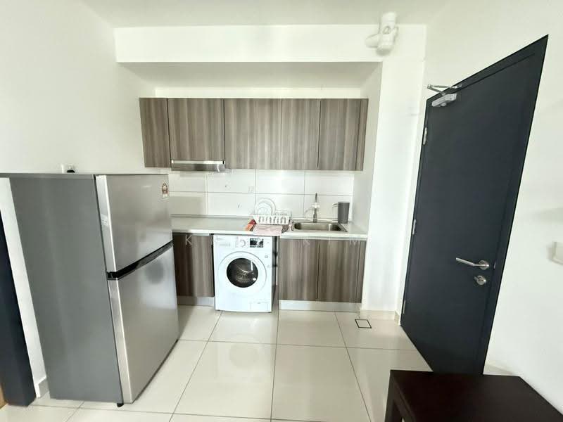 Kediaman Servis untuk Disewa di The New Duo @ Edumetro - Kris Kim - Kitchen - PropertyGuru.com.my