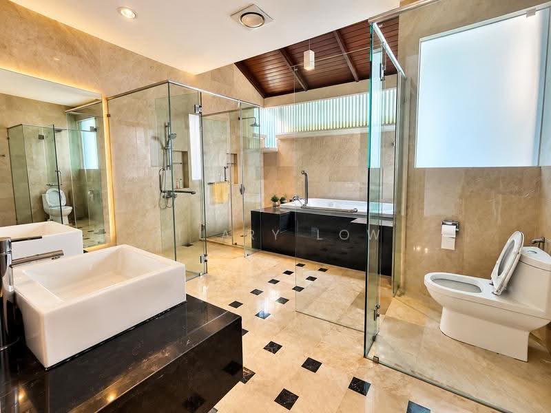 Rumah Banglo untuk Disewa di Mutiara Seputeh (Seputeh) - Hilary Low - Bathroom - PropertyGuru.com.my