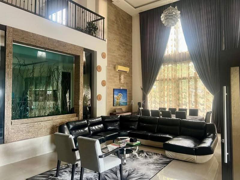 Bungalow House for Sale in Bukit Rahman Putra (Sungai Buloh) - Nazrin Hakimin - Living Room - PropertyGuru.com.my