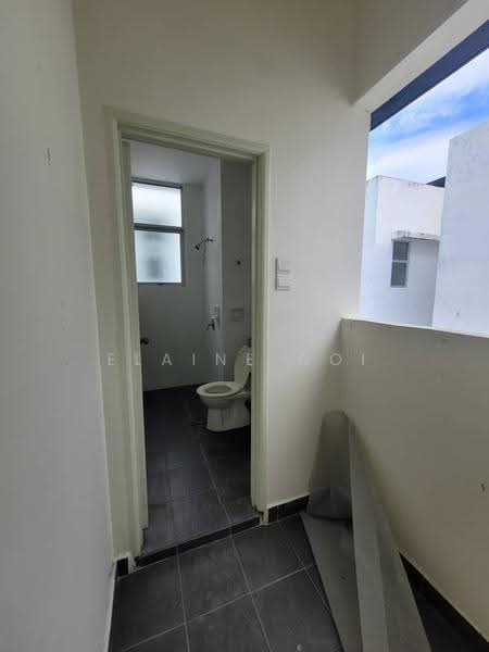 Townhouse for Sale in Balik Pulau (Penang) - Elaine Ooi - Bathroom - PropertyGuru.com.my
