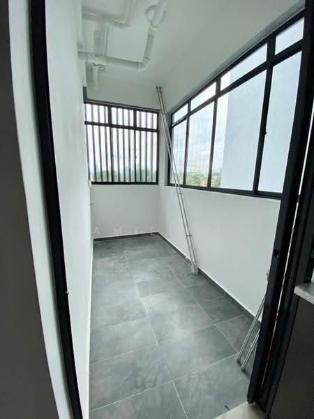 Kondominium untuk Dijual di Cora Plus - Camie Hoo - Balcony - PropertyGuru.com.my