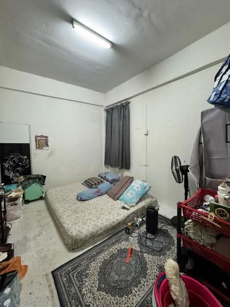 Rumah Flat untuk Dijual di Pangsapuri Jati - Zack Yahya - Bedroom - PropertyGuru.com.my