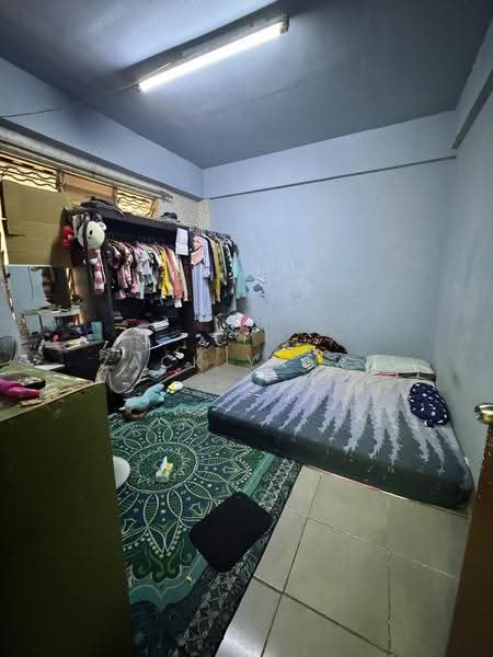 Rumah Flat untuk Dijual di Pangsapuri Jati - Zack Yahya - Bedroom - PropertyGuru.com.my