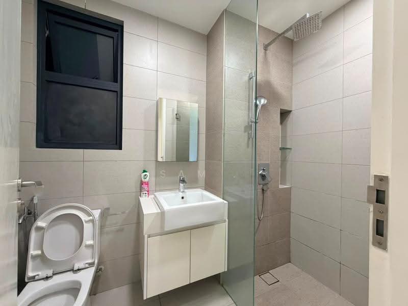 Service Residence for Rent at Skyluxe On The Park Bukit Jalil - Sam . - Bathroom - PropertyGuru.com.my