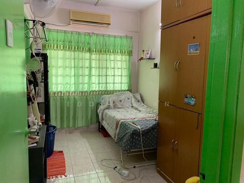 2-storey Terraced House for Sale in Wangsa Melawati (Wangsa Maju) - Eddie Chan - Bedroom - PropertyGuru.com.my