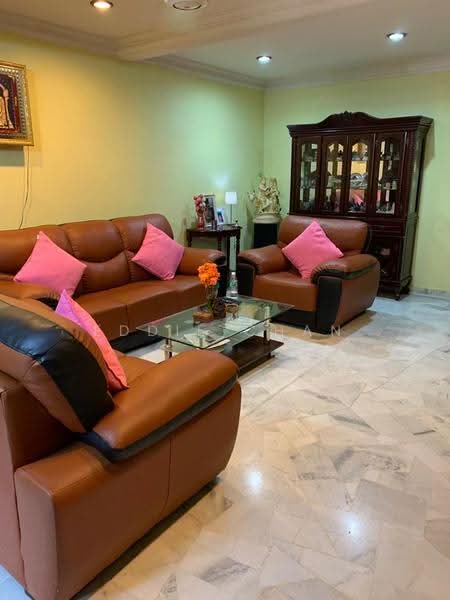 2-storey Terraced House for Sale in Wangsa Melawati (Wangsa Maju) - Eddie Chan - Living Room - PropertyGuru.com.my
