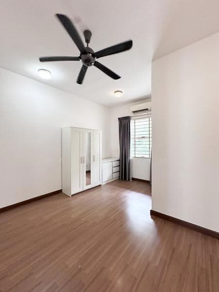 2-storey Terraced House for Sale in Mutiara Damansara (Selangor) - Tarsha Lim - Bedroom - PropertyGuru.com.my