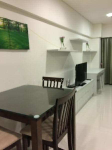 Kediaman Servis untuk Dijual di Mercu Summer Suites - Kweenie Chong - Dining Room - PropertyGuru.com.my