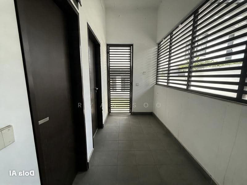 Rumah Berkembar untuk Dijual di Denai Alam (Shah Alam) - Ryan Soo - Corridor - PropertyGuru.com.my