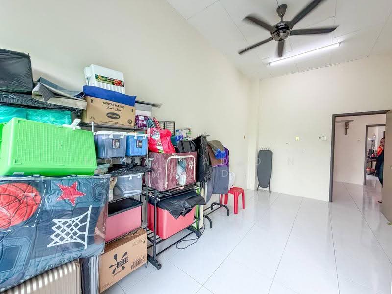 2-storey Terraced House for Sale in Seksyen 32 (Shah Alam) - Mohammad Din Majid - Interior - PropertyGuru.com.my