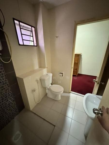 Rumah Teres 2-Tingkat untuk Dijual di Taman Sierra Ukay (Ulu Kelang) - Zhi Hong Loh - Bathroom - PropertyGuru.com.my