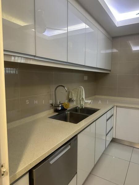 Kondominium untuk Disewa di Endah Regal Condominium - Shirley Wai - Kitchen - PropertyGuru.com.my