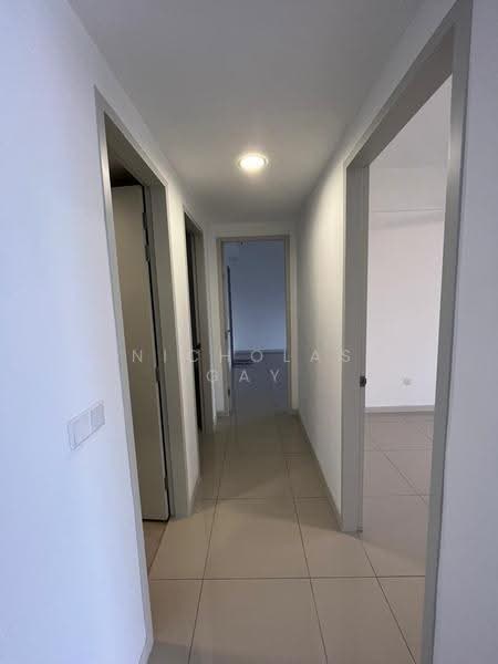 Kediaman Servis untuk Dijual di Savio @ Riana Dutamas - Nicholas Gay - Corridor - PropertyGuru.com.my