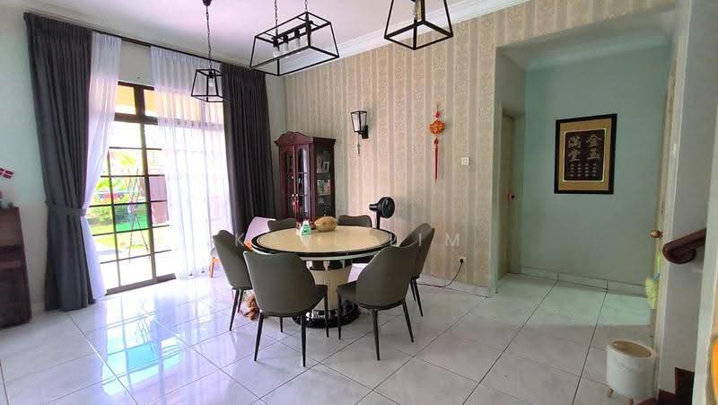 Rumah Teres 2-Tingkat untuk Dijual di Taman Molek (Johor Bahru) - Karl Lim - Dining Room - PropertyGuru.com.my