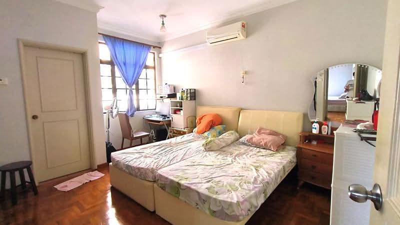 Rumah Teres 2-Tingkat untuk Dijual di Taman Molek (Johor Bahru) - Karl Lim - Bedroom - PropertyGuru.com.my