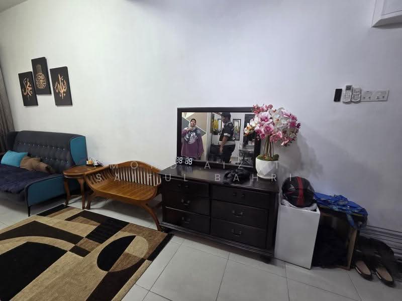 Apartment for Sale at Casa Dahlia - Mohd Aizat Saiful Bahri - Living Room - PropertyGuru.com.my
