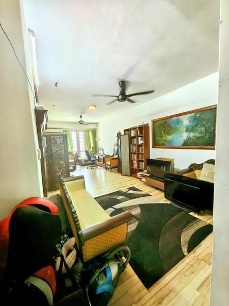 Semi-Detached House for Sale in Gombak (Selangor) - Libby Tan - Living Room - PropertyGuru.com.my