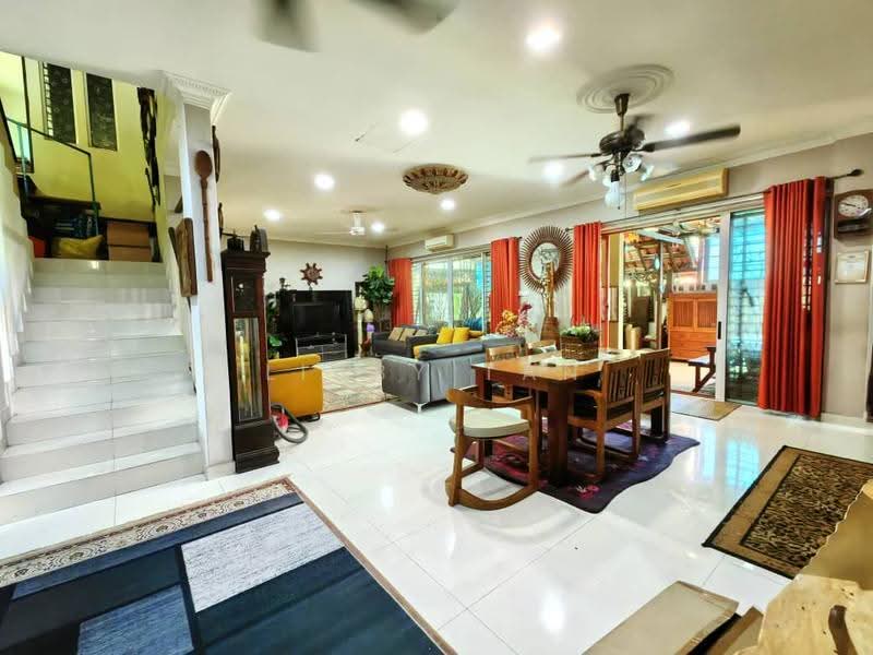 Semi-Detached House for Sale in Gombak (Selangor) - Libby Tan - Living Room - PropertyGuru.com.my