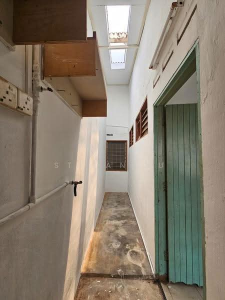 1-storey Terraced House for Sale in Skudai (Johor) - Stefan Yu - Corridor - PropertyGuru.com.my