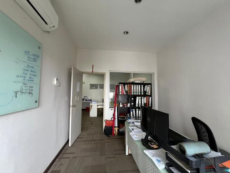 Kediaman Servis untuk Dijual di Cova Square - Andrea Hii - Office - PropertyGuru.com.my