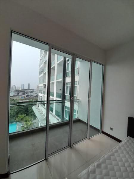 Service Residence for Sale at Paragon Suites @ CIQ - Win Kam - Balcony - PropertyGuru.com.my