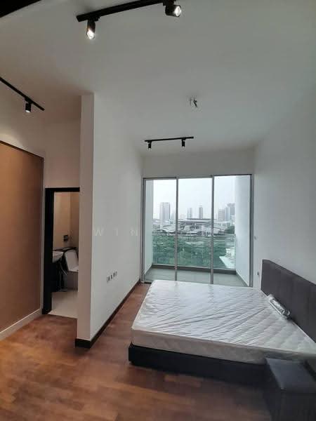 Service Residence for Sale at Paragon Suites @ CIQ - Win Kam - Bedroom - PropertyGuru.com.my