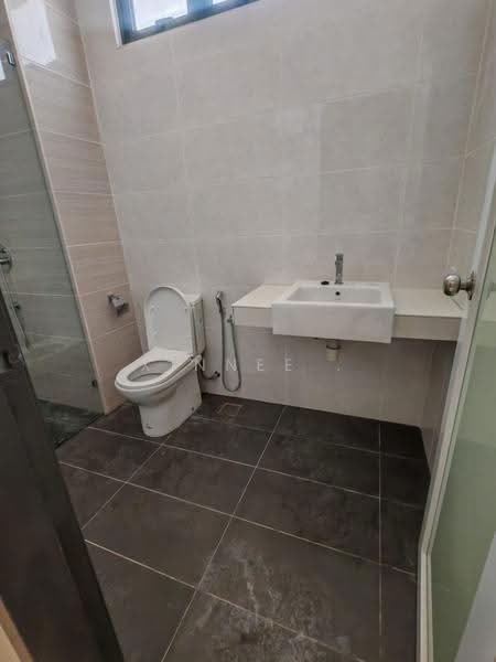Rumah Teres 4.5-Tingkat untuk Dijual di Taman Rifle (Ayer Itam) - Xinnee . - Bathroom - PropertyGuru.com.my