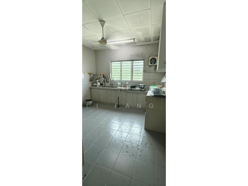 2-storey Terraced House for Sale in Teluk Kumbar (Penang) - Li Fang - Kitchen - PropertyGuru.com.my