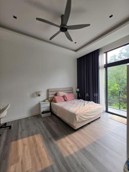 Bungalow House for Rent in Seri Kembangan (Selangor) - Teresa Law - Bedroom - PropertyGuru.com.my