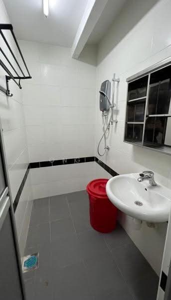 Rumah Teres 2-Tingkat untuk Dijual di Petaling Jaya (Selangor) - Ong KG - Bathroom - PropertyGuru.com.my