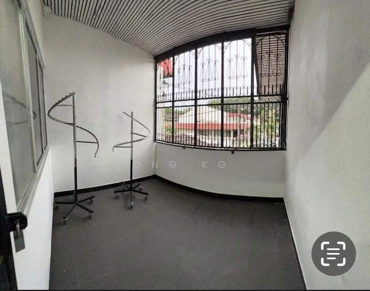 Rumah Teres 2-Tingkat untuk Dijual di Petaling Jaya (Selangor) - Ong KG - Balcony - PropertyGuru.com.my