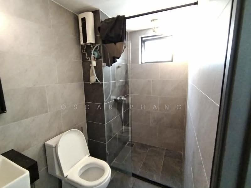 Kediaman Servis untuk Disewa di Emporis - Oscar Phang - Bathroom - PropertyGuru.com.my