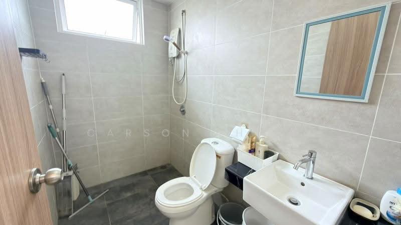 Condominium for Rent at QuayWest Residence - Carson Chuah - Bathroom - PropertyGuru.com.my